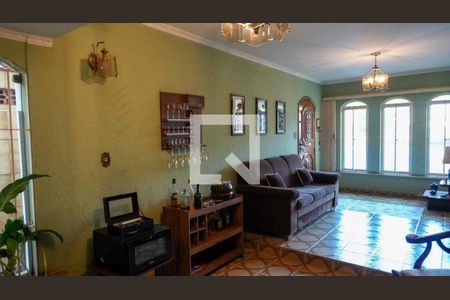 Casa à venda com 3 quartos, 322m² em Alto de Pinheiros, São Paulo