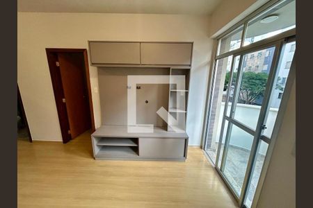 Apartamento para alugar com 1 quarto, 50m² em Buritis, Belo Horizonte