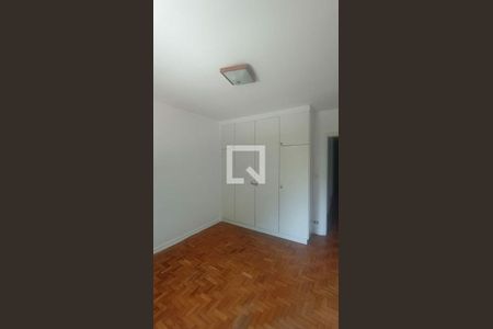 Casa à venda com 3 quartos, 110m² em Campo Grande, São Paulo