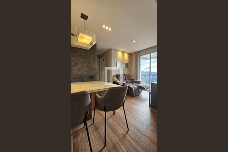Sala de apartamento para alugar com 2 quartos, 50m² em Ferreira, São Paulo