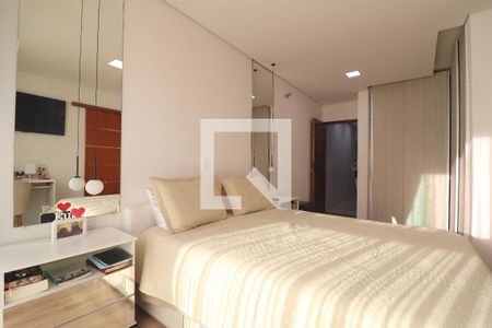 Quarto 1 suíte de casa de condomínio para alugar com 3 quartos, 250m² em Parque Sao Vicente, Santo André