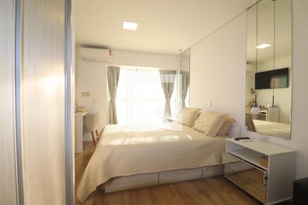 Quarto 1 suíte de casa de condomínio para alugar com 3 quartos, 250m² em Parque Sao Vicente, Santo André