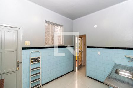 Cozinha de casa para alugar com 1 quarto, 150m² em Bonsucesso, Rio de Janeiro