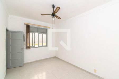 Quarto de casa para alugar com 1 quarto, 150m² em Bonsucesso, Rio de Janeiro