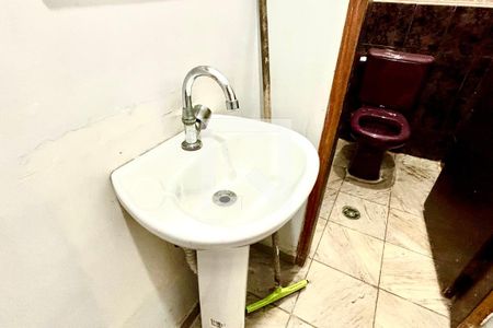 Lavabo de casa para alugar com 4 quartos, 420m² em Vila Ré, São Paulo