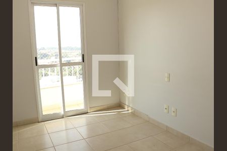 Apartamento à venda com 2 quartos, 67m² em Chácaras Alto da Glória, Goiânia