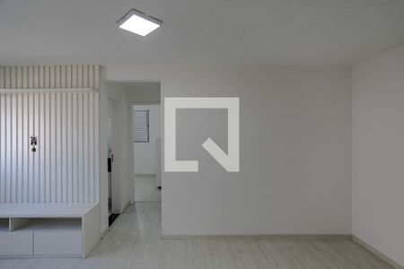 Sala de apartamento para alugar com 2 quartos, 44m² em Vila Mogilar, Mogi das Cruzes