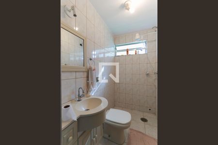 Casa 1 - Banheiro de casa à venda com 3 quartos, 250m² em Vila Pauliceia, São Paulo