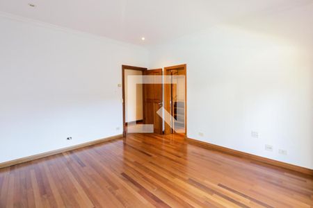 Casa à venda com 4 quartos, 610m² em Santo Amaro, São Paulo