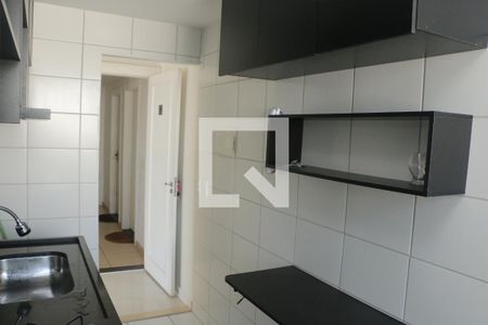 Cozinha de apartamento para alugar com 3 quartos, 57m² em Jardim Jasmim, Nova Iguaçu