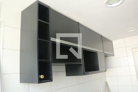 Cozinha - Armários de apartamento para alugar com 3 quartos, 57m² em Jardim Jasmim, Nova Iguaçu