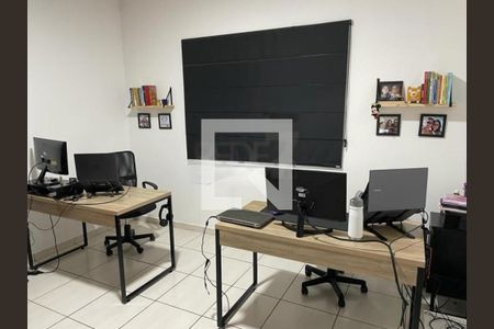 Casa à venda com 3 quartos, 202m² em Vila Joaquim Inacio, Campinas