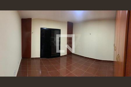 Casa à venda com 4 quartos, 190m² em Parque São Quirino, Campinas