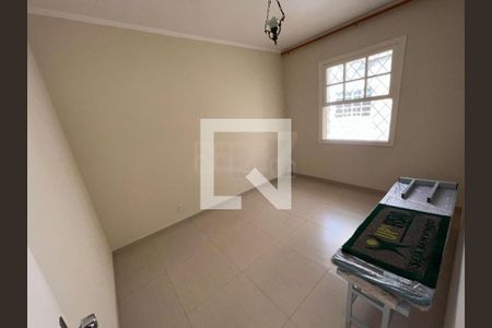 Casa à venda com 4 quartos, 166m² em Vila Marieta, Campinas
