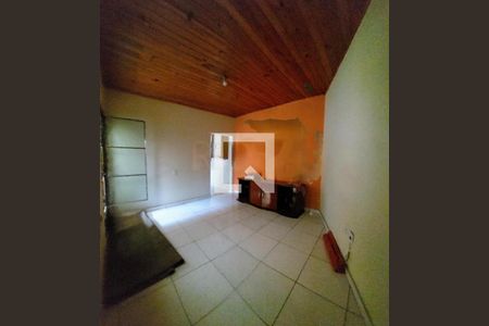 Casa à venda com 7 quartos, 147m² em Jardim do Lago, Campinas