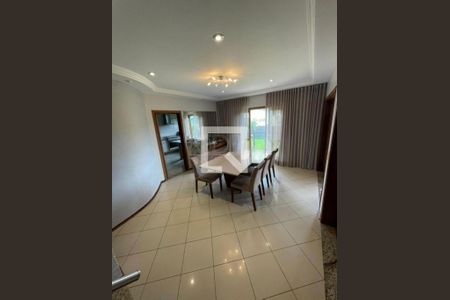 Casa à venda com 3 quartos, 200m² em Santa Cruz, Valinhos