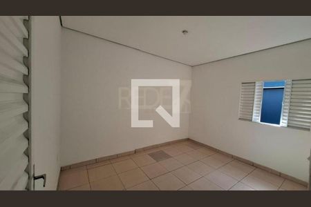 Casa à venda com 4 quartos, 179m² em Parque Jambeiro, Campinas