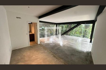 Casa à venda com 3 quartos, 450m² em Chácara Flora, Valinhos