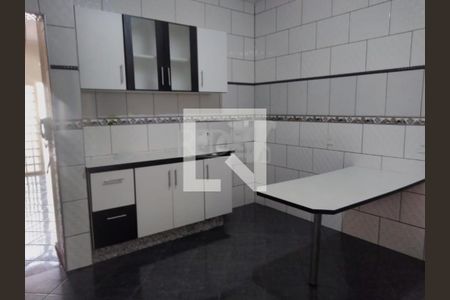 Casa à venda com 3 quartos, 250m² em Vila Aeroporto, Campinas