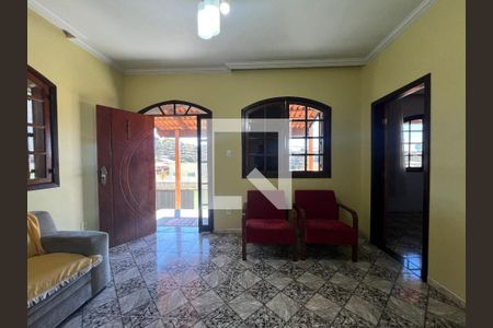 Casa à venda com 6 quartos, 283m² em Jaqueline, Belo Horizonte