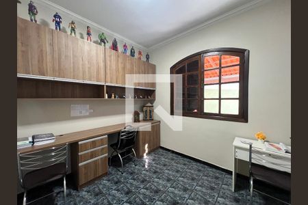 Casa à venda com 6 quartos, 283m² em Jaqueline, Belo Horizonte