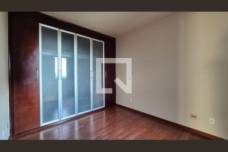 Apartamento para alugar com 3 quartos, 100m² em Belvedere, Belo Horizonte