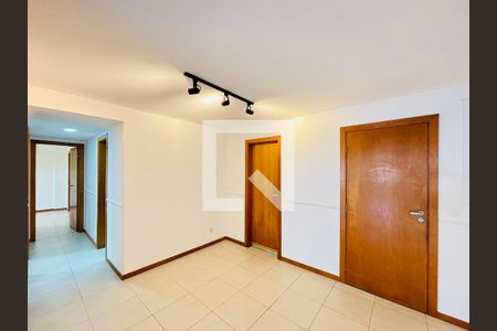 Apartamento para alugar com 3 quartos, 135m² em Botafogo, Rio de Janeiro