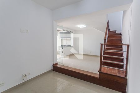 Sala 2 de apartamento para alugar com 3 quartos, 125m² em São Lucas, Belo Horizonte