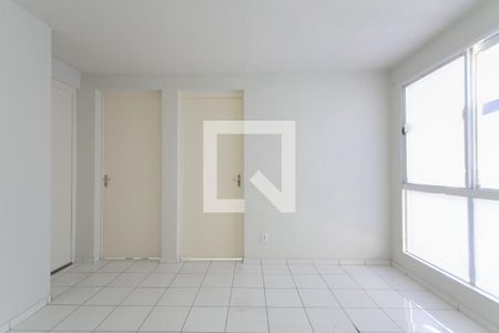 Sala de apartamento à venda com 2 quartos, 44m² em Conjunto Residencial José Bonifácio, São Paulo