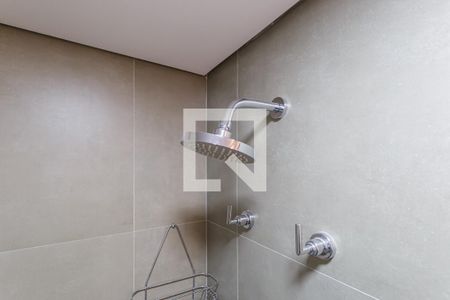 Banheiro de kitnet/studio à venda com 1 quarto, 27m² em Indianópolis, São Paulo