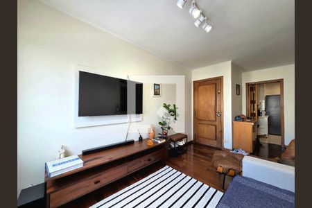 Sala de apartamento para alugar com 3 quartos, 80m² em Indianópolis, São Paulo