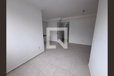 Sala de apartamento para alugar com 2 quartos, 46m² em Recreio dos Bandeirantes, Rio de Janeiro