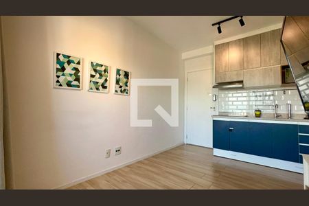 Sala de kitnet/studio à venda com 1 quarto, 30m² em Alto de Pinheiros, São Paulo