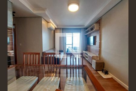 Sala de apartamento para alugar com 3 quartos, 75m² em Vila das Belezas, São Paulo