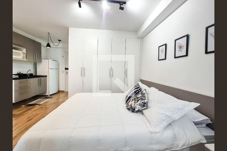 Sala/Quarto de kitnet/studio para alugar com 1 quarto, 25m² em Santa Ifigênia, São Paulo