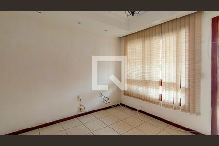Casa para alugar com 2 quartos, 100m² em Guarujá, Porto Alegre