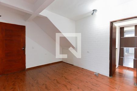 Sala de estar de casa para alugar com 2 quartos, 75m² em Sítio do Mandaqui, São Paulo
