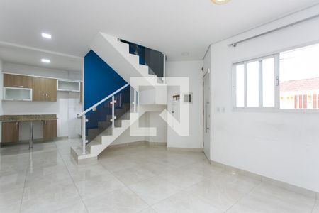 Casa à venda com 3 quartos, 100m² em Cidade Nitro Química, São Paulo