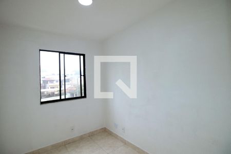 Quarto 2 de apartamento para alugar com 2 quartos, 43m² em Vaz Lobo, Rio de Janeiro