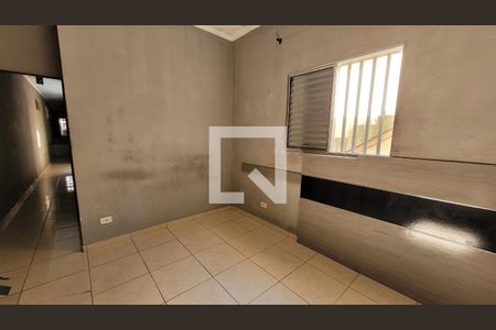 Casa para alugar com 2 quartos, 125m² em Jardim do Vale, Itaquaquecetuba