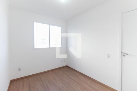 Quarto 1 de apartamento para alugar com 2 quartos, 41m² em Jardins Recanto das Rosas, São Paulo