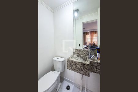 Lavabo de apartamento para alugar com 3 quartos, 90m² em Água Rasa, São Paulo
