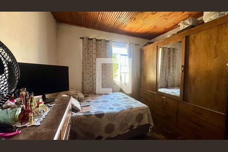 Quarto  de casa à venda com 2 quartos, 130m² em Caiçaras, Belo Horizonte