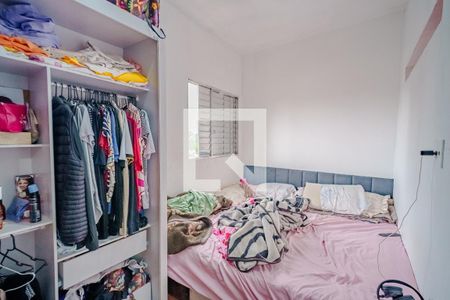 Quarto 2 de casa para alugar com 2 quartos, 60m² em Jardim Jaqueline, São Paulo