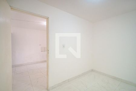 Quarto 1 de casa à venda com 2 quartos, 120m² em Jardim Jaqueline, São Paulo