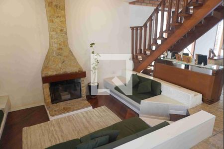 Sala de casa de condomínio para alugar com 4 quartos, 309m² em Alphaville, Santana de Parnaíba