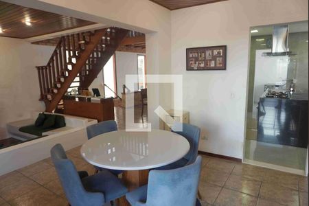 Sala de Jantar de casa de condomínio para alugar com 4 quartos, 309m² em Alphaville, Santana de Parnaíba