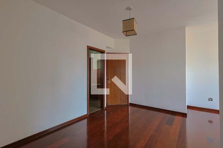 Sala de apartamento para alugar com 3 quartos, 96m² em Santo Antônio, Belo Horizonte