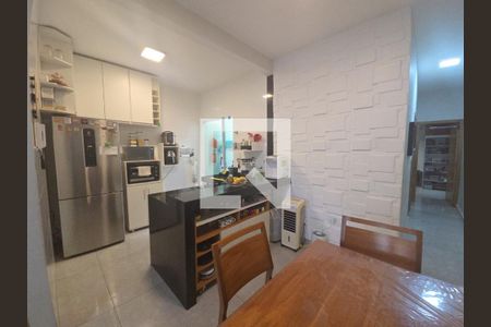 Casa à venda com 3 quartos, 69m² em Vitoria, Belo Horizonte