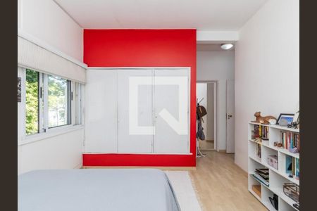 Casa à venda com 5 quartos, 318m² em Pacaembu, São Paulo